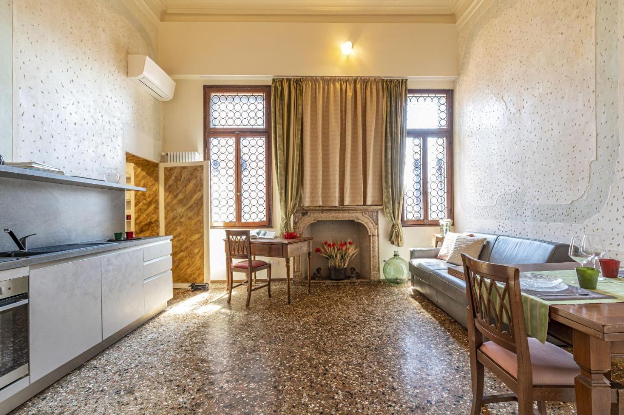 Ca' Magia - Rialto Exclusive Residence By Wonderful Italy Венеция Экстерьер фото