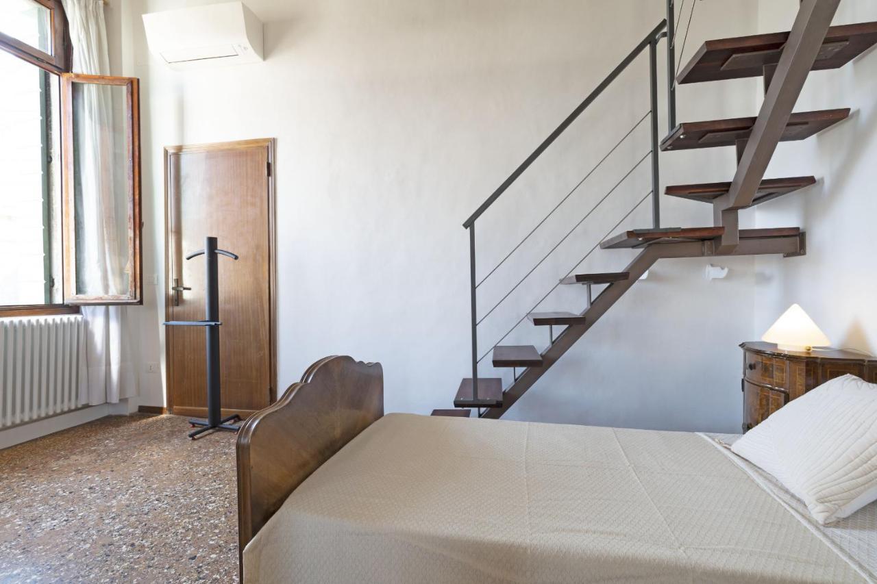 Ca' Magia - Rialto Exclusive Residence By Wonderful Italy Венеция Экстерьер фото