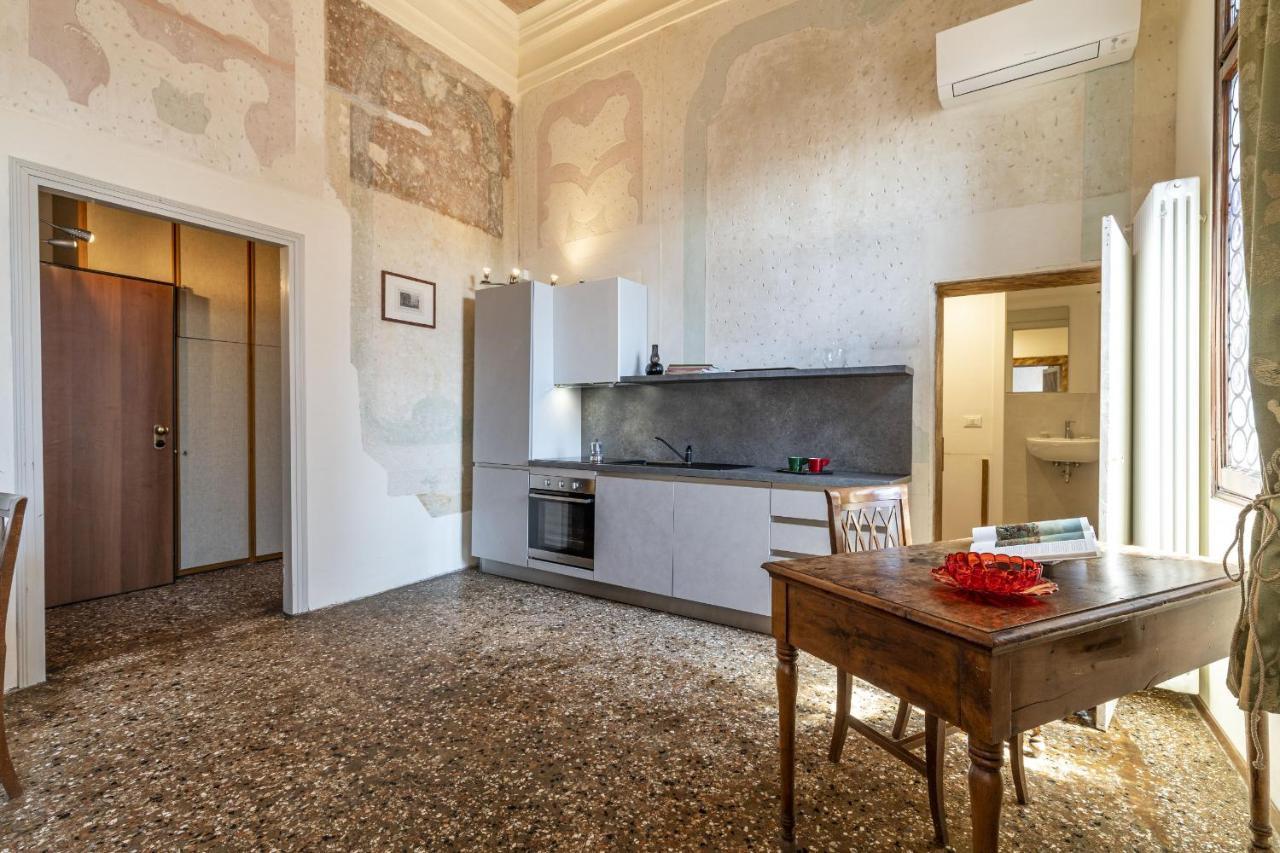Ca' Magia - Rialto Exclusive Residence By Wonderful Italy Венеция Экстерьер фото