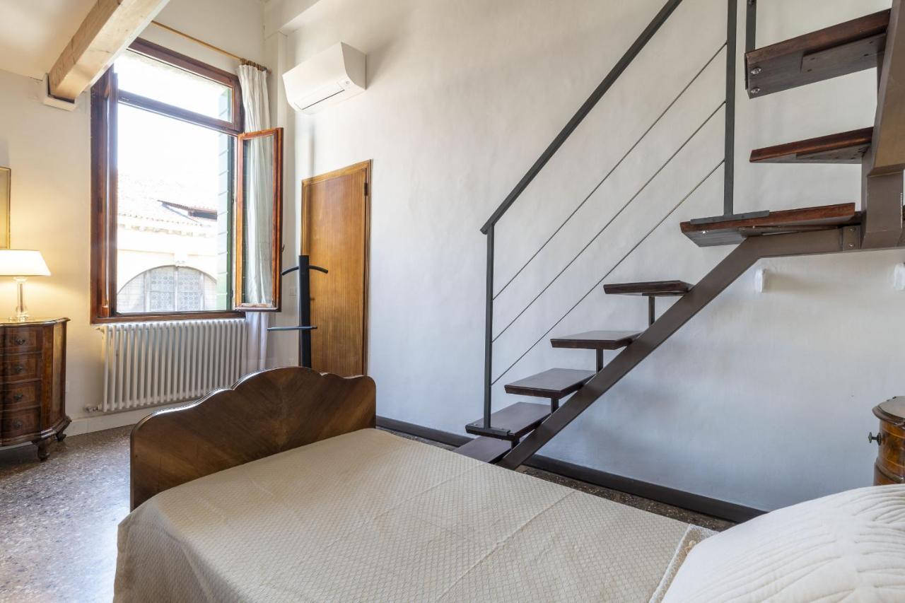 Ca' Magia - Rialto Exclusive Residence By Wonderful Italy Венеция Экстерьер фото