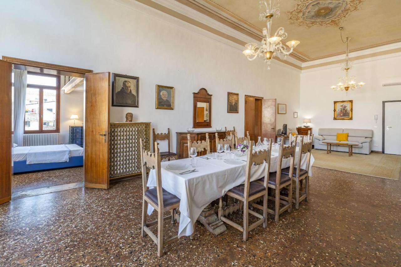 Ca' Magia - Rialto Exclusive Residence By Wonderful Italy Венеция Экстерьер фото
